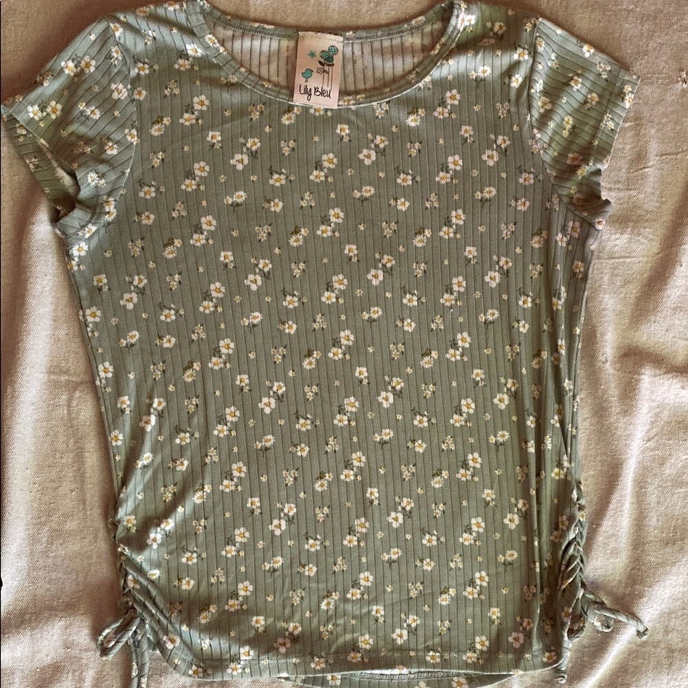 Lily Bleu Green Ribbed Ruched Short Sleeve Tee